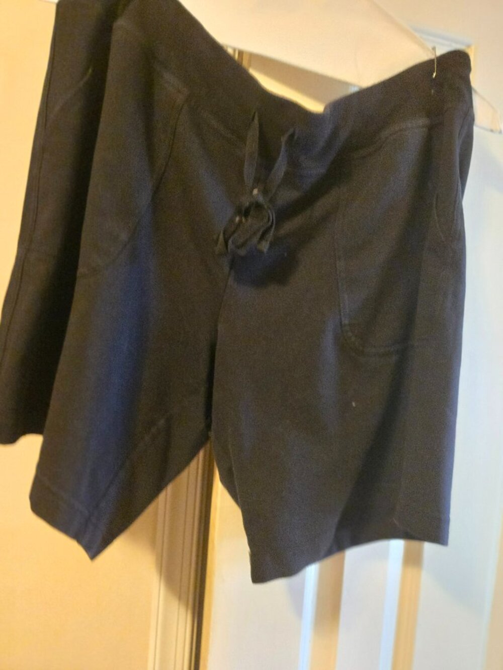 Athletic Work 2 Xl  (20) black elastic waist short with drawstring